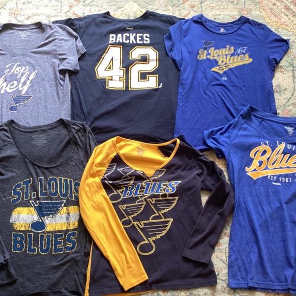 6 St. Louis Blues Ladies Large t-shirt bundle - Picture 1 of 6